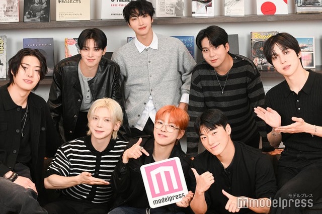 ATEEZ（左から）MINGI、YEOSANG、WOOYOUNG、HONGJOONG、SEONGHWA、JONGHO、SAN、YUNHO（C）モデルプレス