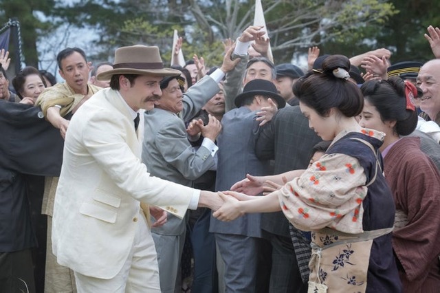 トミー・バストウ、高石あかり、円井わん「ばけばけ」第22話（C）NHK