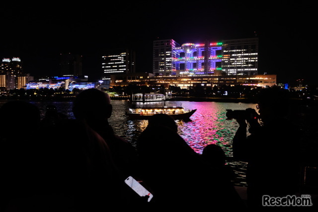 東京港夜景観賞ツアーでの夜景