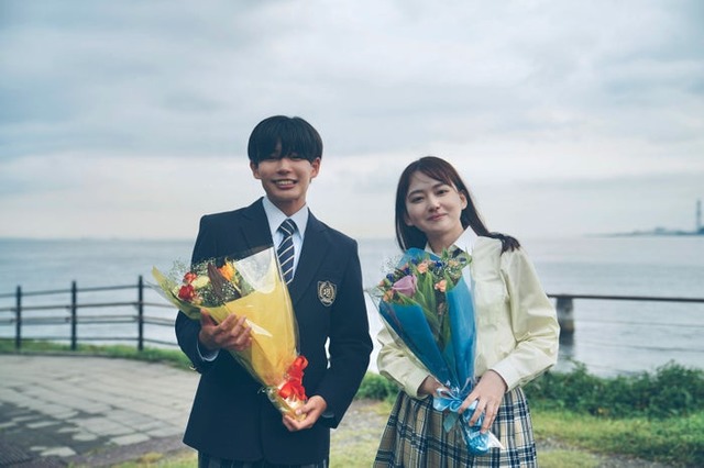 長尾謙杜、山田杏奈（C）2025『恋に至る病』製作委員会