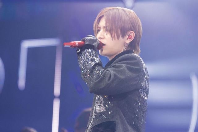 「Ryosuke Yamada LIVE TOUR 2025 RED」場面写真より（提供写真）