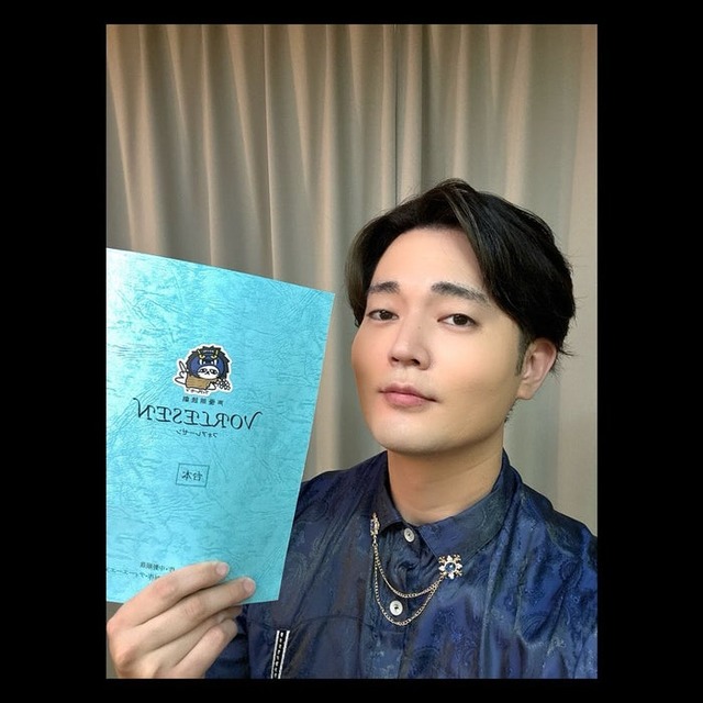 駒田航Instagramより