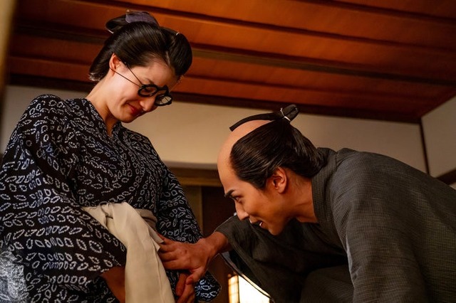 橋本愛、横浜流星「べらぼう～蔦重栄華乃夢噺～」第42話（C）NHK