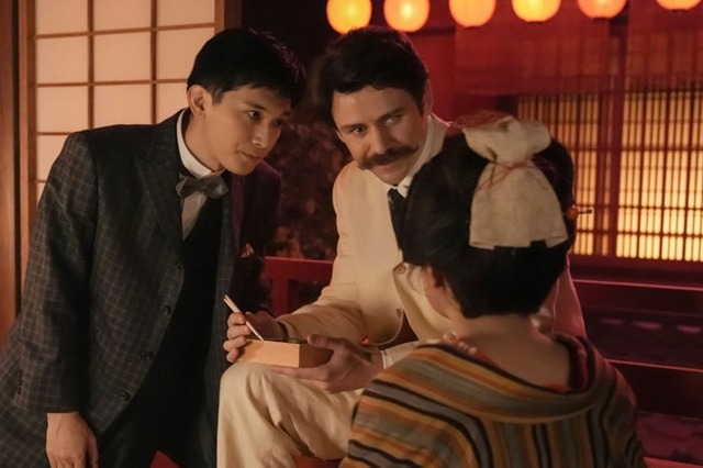 吉沢亮、トミー・バストウ「ばけばけ」第27話（C）NHK