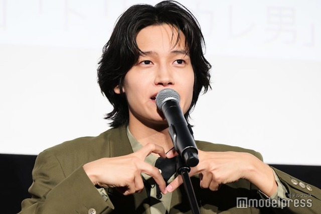 映画「トリツカレ男」初日舞台挨拶に出席した佐野晶哉（C）モデルプレス