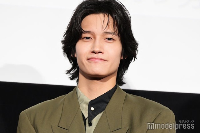 映画「トリツカレ男」初日舞台挨拶に出席した佐野晶哉（C）モデルプレス