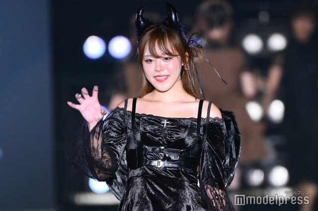 になに（C）モデルプレス