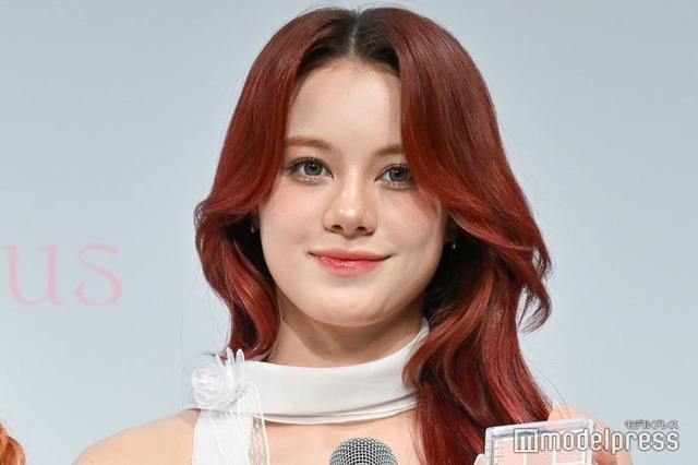 イベントに出席したニナ（C）モデルプレス