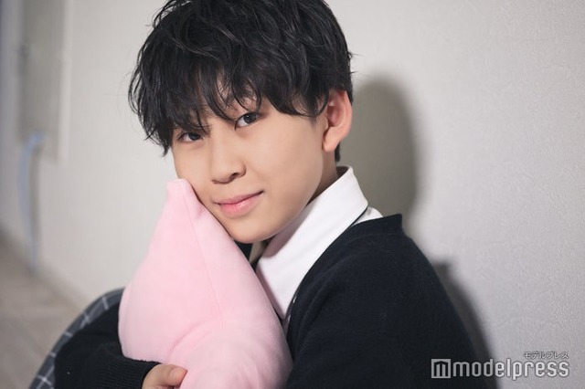 モデルプレスのインタビューに応じた豊田琥杏くん（C）モデルプレス