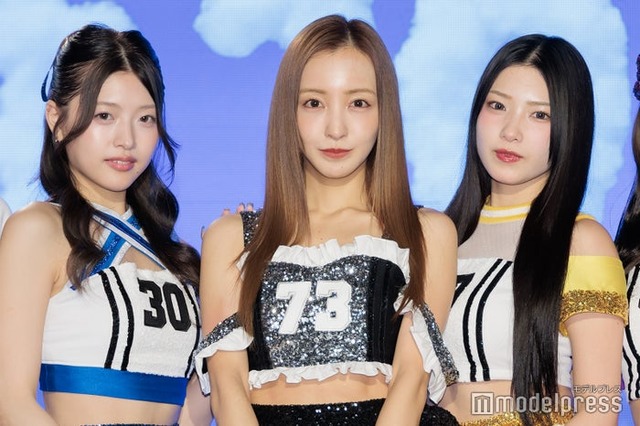堀口美澪、板野友美、松山玲菜（C）モデルプレス