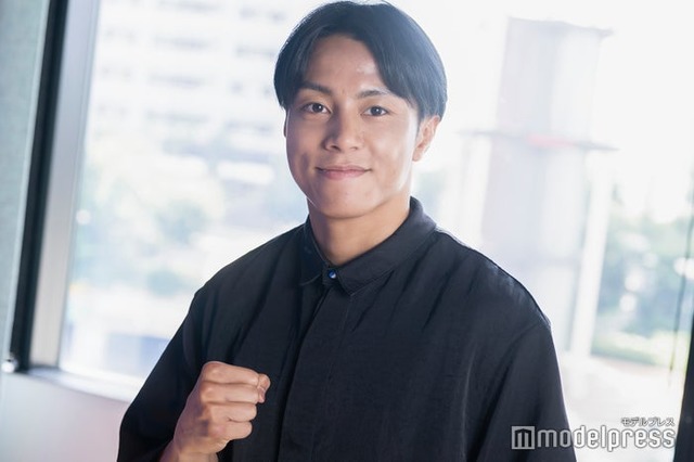 イッセイ（石井一成）（C）モデルプレス