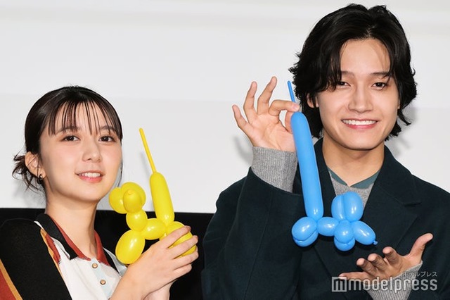 映画「トリツカレ男」公開記念舞台挨拶に出席した上白石萌歌、佐野晶哉（C）モデルプレス