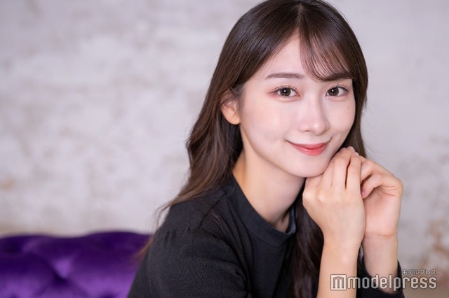 モデルプレスのインタビューに応じた畠山柚花子さん（C）モデルプレス