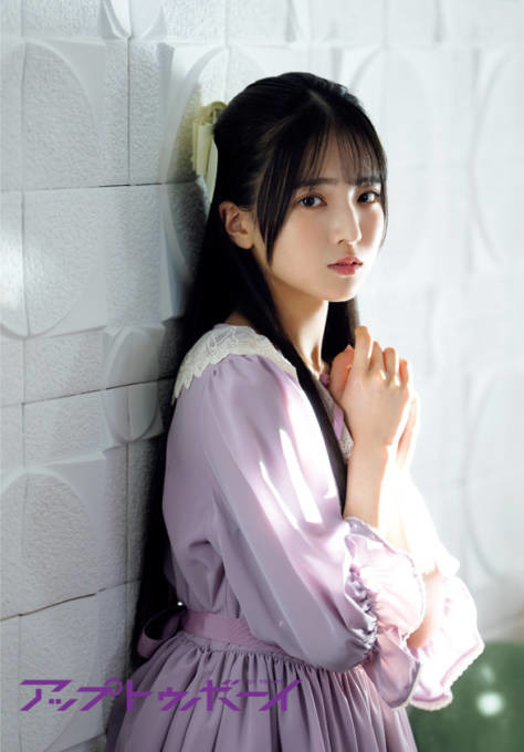 乃木坂46瀬戸口心月、かわいらしさを追求したグラビアにドキッ！あどけない表情で魅せる