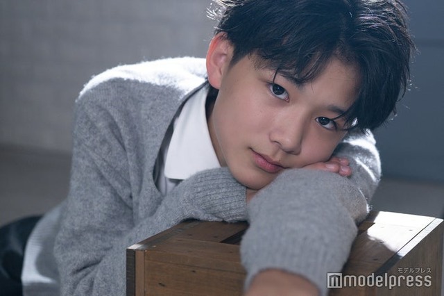 モデルプレスのインタビューに応じた白坂洵葵くん（C）モデルプレス