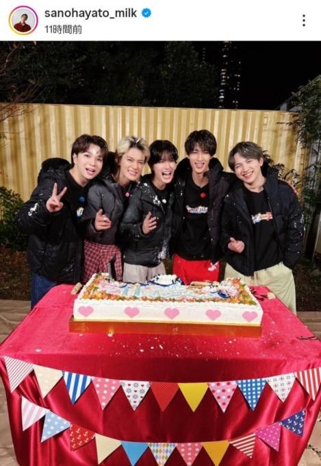 M!LK結成11周年！佐野勇斗、メンバーとの笑顔SHOTに「エモエモの写真」「これからも仲良しな5人でいてね」