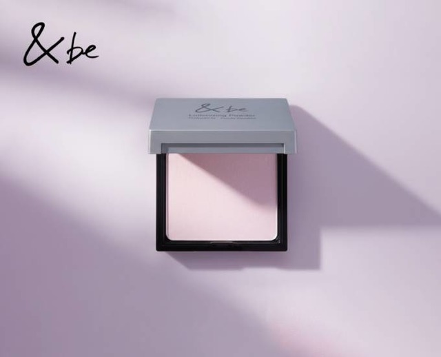 ＆be、上品なツヤ肌を演出するパウダーハイライトから冬に映えるラベンダーカラーが数量限定で登場