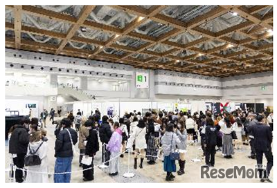 過去のイベントのようす：関連産業展示会