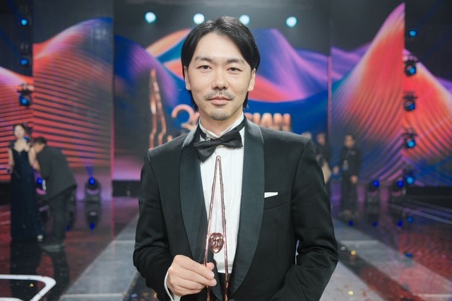 「透明なわたしたち」