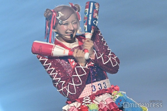 しなこ（C）モデルプレス