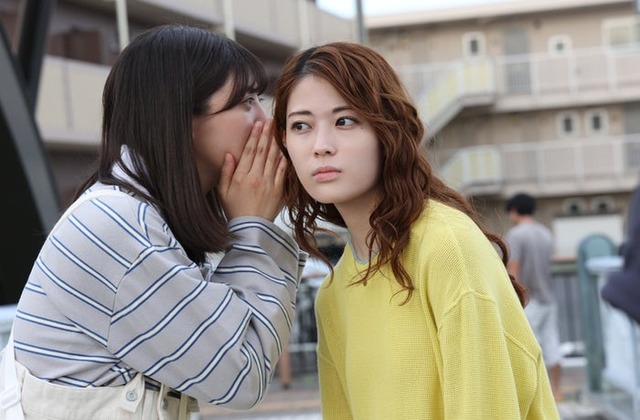 冨里奈央、岩本蓮加「ふたりエスケープ」最終話（C）田口囁一・一迅社／「ふたりエスケープ」製作委員会