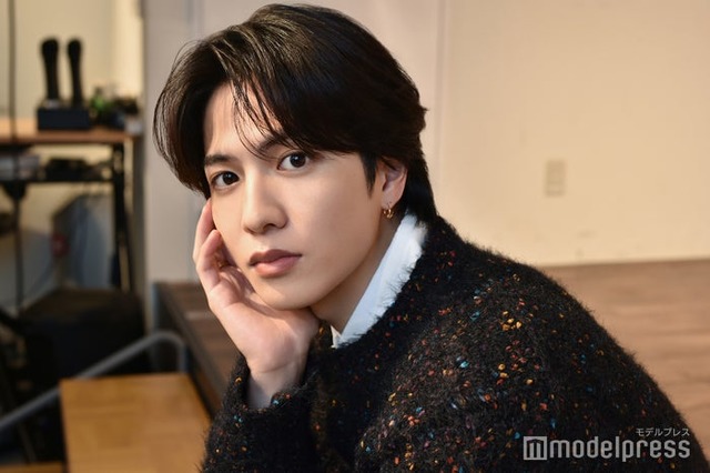 モデルプレスのインタビューに応じた志尊淳（C）モデルプレス