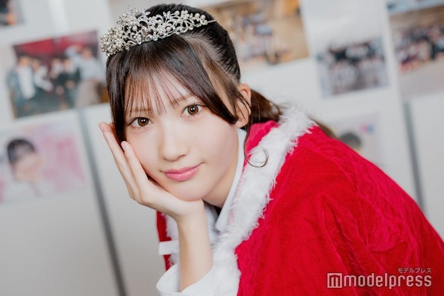 「JCミスコン2025」準グランプリを受賞したあいささん（C）モデルプレス