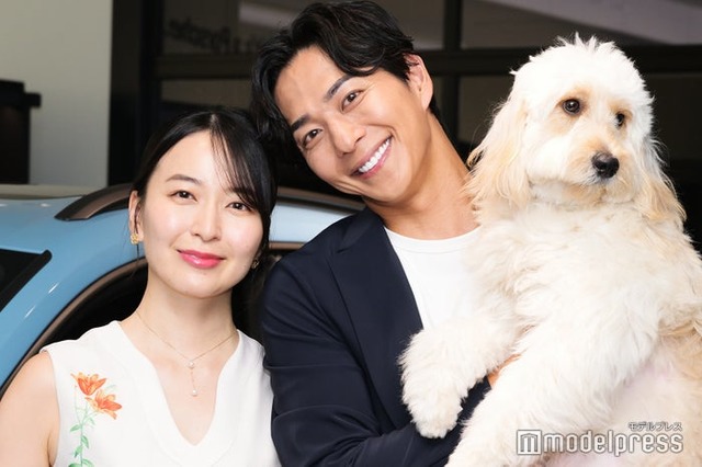 岩間恵、友永真也、クレア（C）モデルプレス