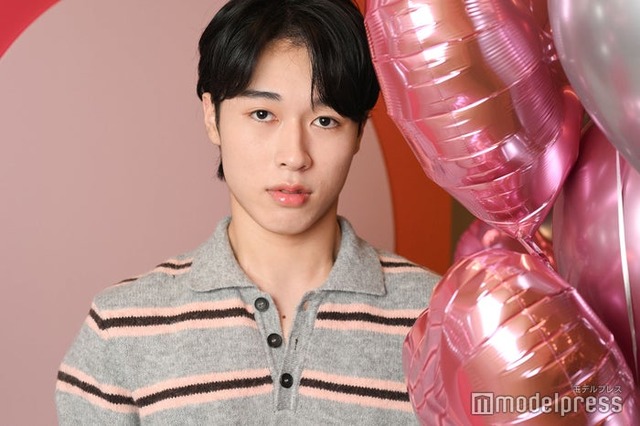 モデルプレスのインタビューに応じた都（C）モデルプレス