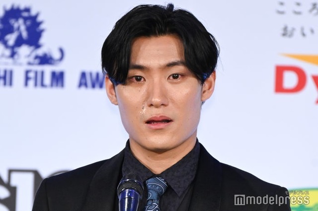 「第50回報知映画賞」授賞式に出席した松谷鷹也（C）モデルプレス