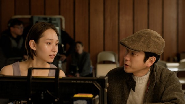 白本彩奈、二宮和也／DHC新CMシリーズ「カントクとワタシ」（提供写真）