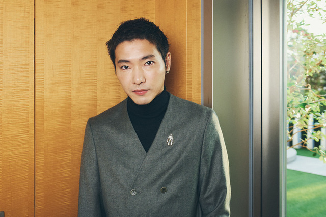 柄本佑／photo：Jumpei Yamada