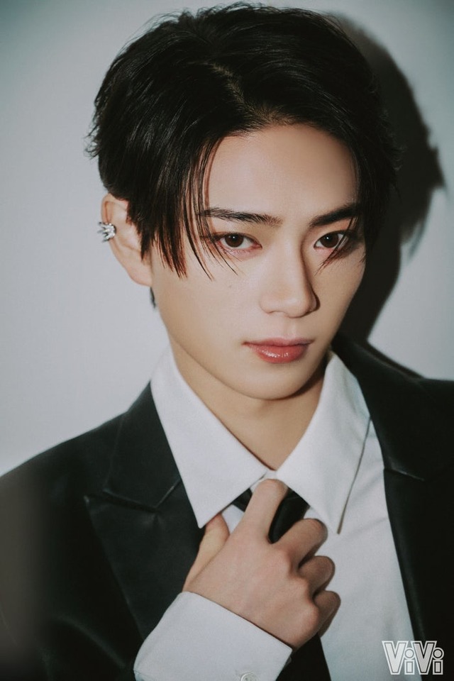 岩瀬洋志（C）講談社 ViVi2026年2・3月合併号