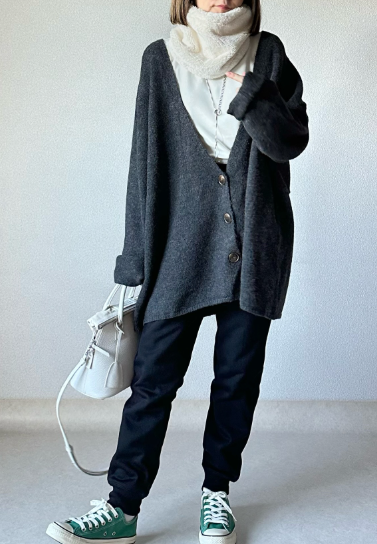 あったかくておしゃれ【ユニクロ】極暖アイテムを駆使した大人の防寒カジュアル【40代の毎日コーデ】