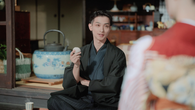 TVCM「お正月を写そう♪2026 “チェキTM′′運命のもちつき」篇のカット