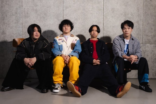 マカロニえんぴつ「モデルプレスカウントダウンマガジン vol.12」（東京ニュース通信社刊）写真：野間憲治