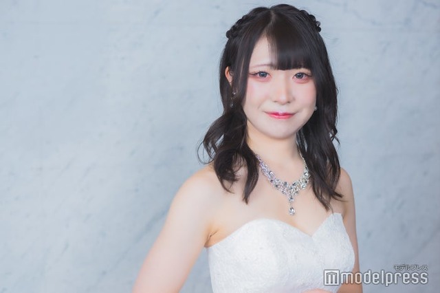 モデルプレスのインタビューに応じた「MISS CIRCLE CONTEST 2025」準グランプリ・蓑原晴花さん（C）モデルプレス