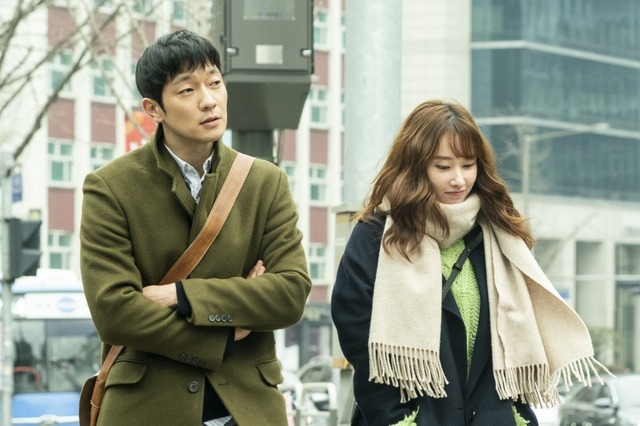 『恋愛の抜けたロマンス』(C) 2021 CJ ENM Co., Ltd., TWELVE JOURNEY ALL RIGHTS RESERVED