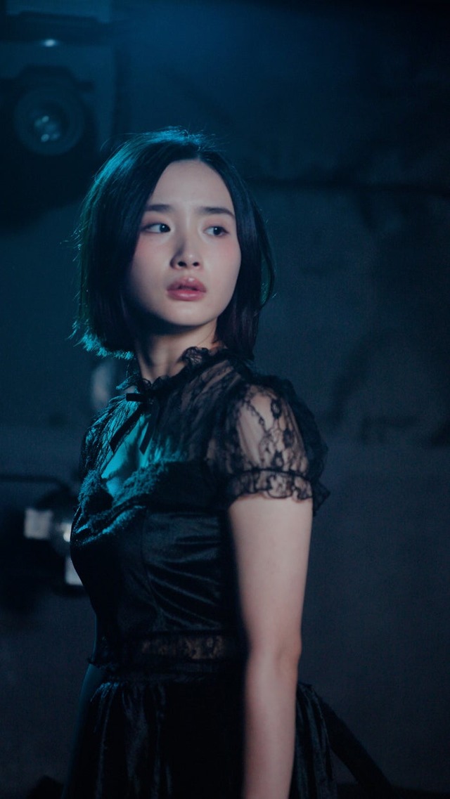 安倍乙「地下アイドルの方程式」（C）DMMショート