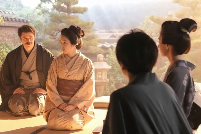 トミー・バストウ、高石あかり、板垣李光人、北川景子「ばけばけ」第70話（C）NHK