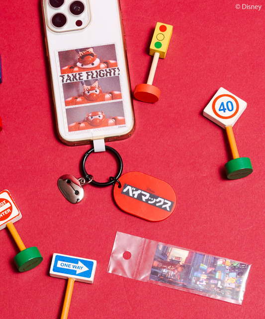 【BAYMAX】スマホタブチャーム＋シールSET　価格：2,490円