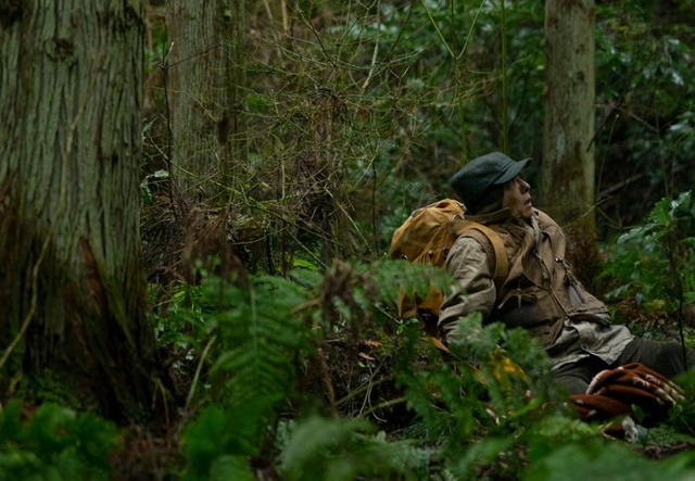 高橋一生（C）『脛擦りの森』プロジェクト