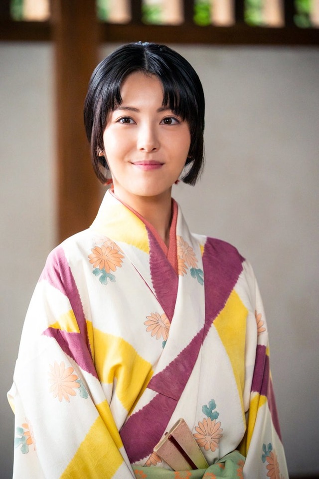 浜辺美波（C）NHK