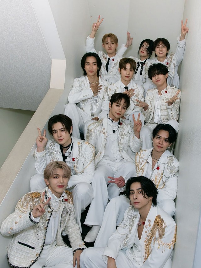 INI（C）LAPONE ENTERTAINMENT