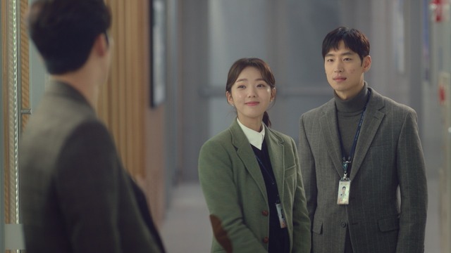 「輝く星のターミナル」