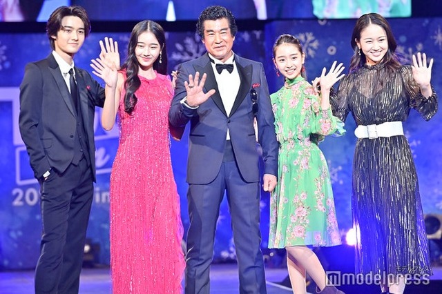 藤岡真威人、天翔天音、藤岡弘、、藤岡舞衣、天翔愛（C）モデルプレス