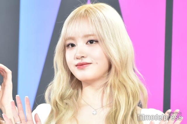 リズ（C）モデルプレス