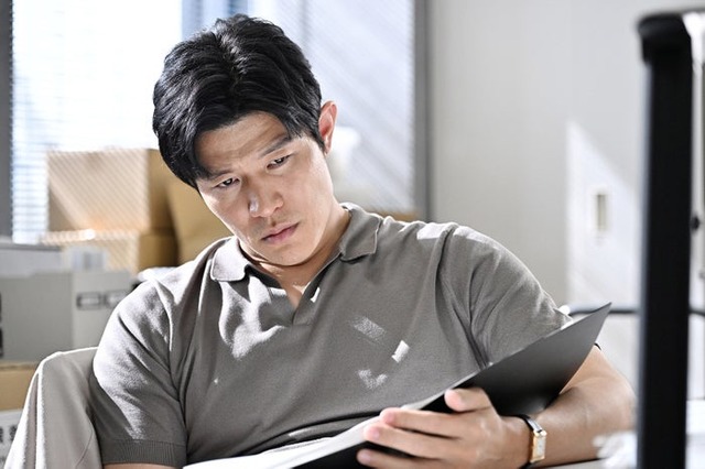 鈴木亮平「リブート」第3話（C）TBS