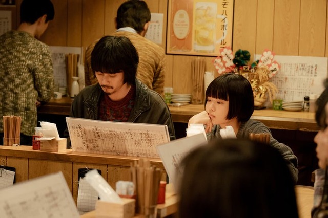 柳俊太郎、杉咲花「冬のなんかさ、春のなんかね」第4話（C）日本テレビ