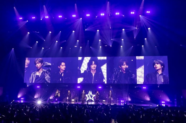 STARGLOW DEBUT SHOWCASE「Wish upon a star」写真＝川島伸一／幸田昌之